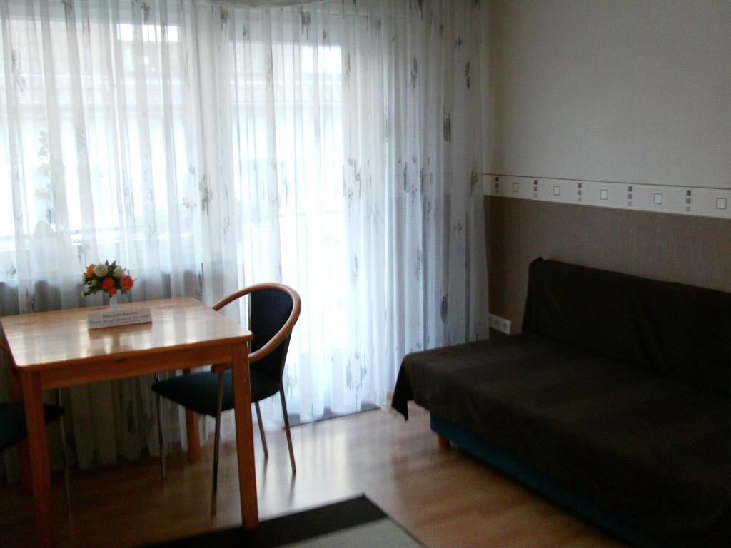 Hotel Martinsklause Meckesheim Rom bilde