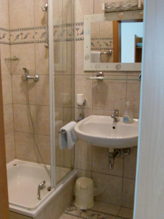 Hotel Martinsklause Meckesheim Rom bilde